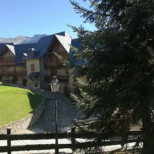 Espacioso En El Naut Aran Apartamento